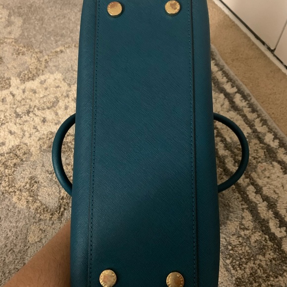 Selma saffiano satchel - Michael Kors Authentic - Picture 6 of 9